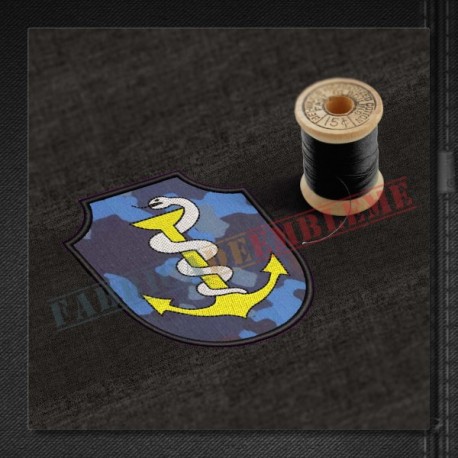Emblema Centrul de Medicina Navala