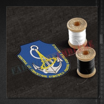 Emblema Centrul de Cercetare Stiintifica pentru Fortele Navale
