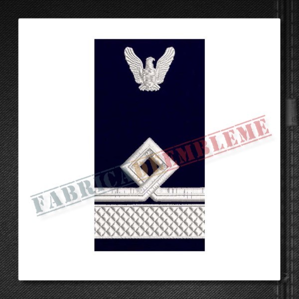 Grade militare Locotenent-comandor IGAv