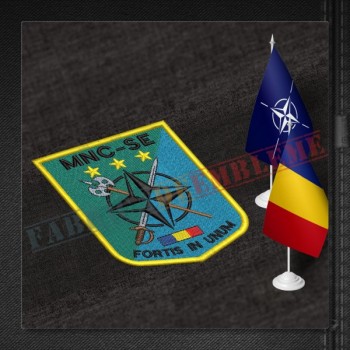 Emblema Comandamentul Corpului Multinational Sud-Est MNC-SE