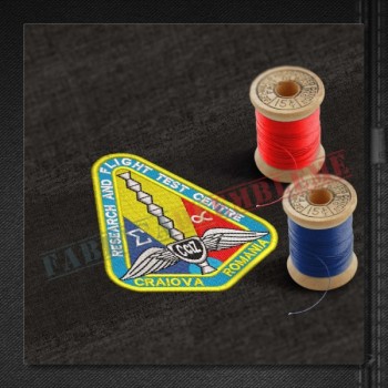 Emblema Centrul de Cercetari si Incercari in Zbor