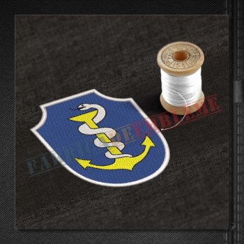 Emblema Centrul de Medicina Navala